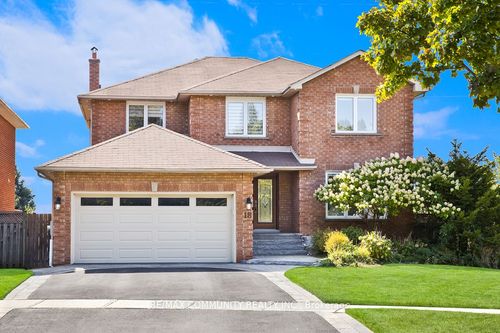18 Winter Crt, Whitby, ON, L1N8Y2 | Card Image