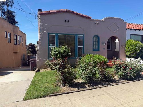 3281 Madera Ave, Oakland, CA, 94619-3412 | Card Image