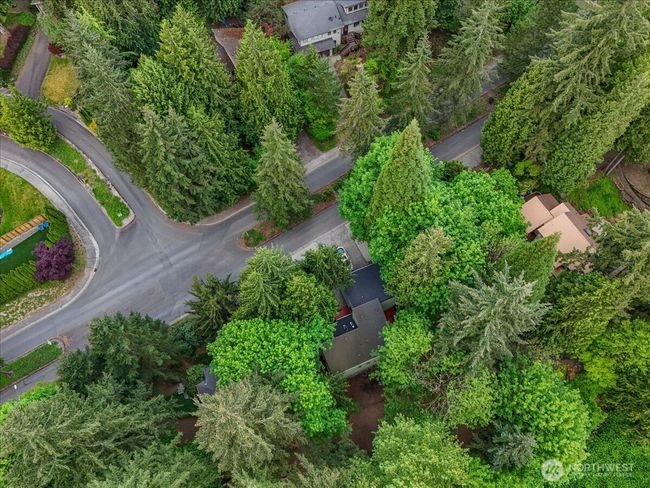21827 4th Avenue Se, House other with 3 bedrooms, 3 bathrooms and 2 parking in Bothell WA | Image 39