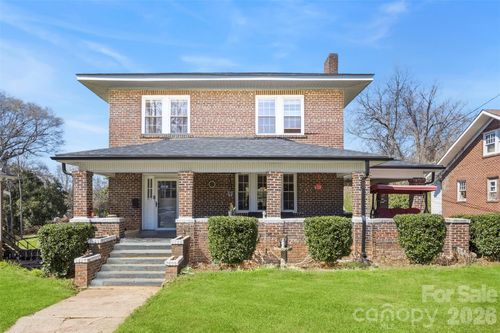 617 E Marion St, Shelby, NC, 28150-4617 | Card Image