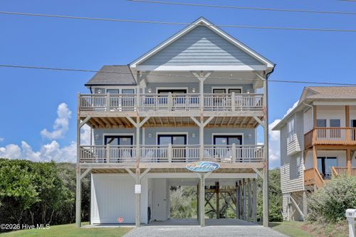 428 N Anderson Blvd, Topsail Beach, NC, 28445-6840 | Card Image