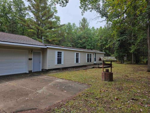 7222 Blue Ox Trl, South Branch, MI, 48761-9611 | Card Image