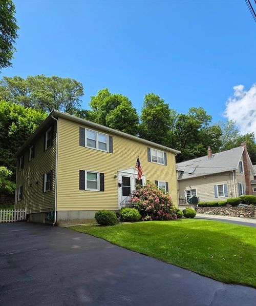 66 Locust Ave, Worcester, MA, 01604-1160 | Card Image