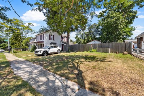 59 Irish Ln, East Islip, NY, 11730-2002 | Card Image