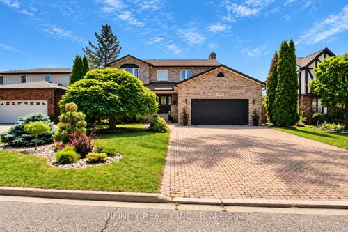 683 Gauthier Dr, Tecumseh, ON, N8N3P7 | Card Image