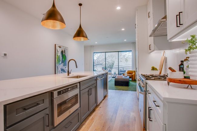 UNIT-108 - 805 Pavillion St, Condo with 3 bedrooms, 4 bathrooms and null parking in Dallas TX | Image 13