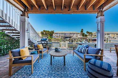 apt-c-5175 Coquina Key Dr Se, ST PETERSBURG, FL, 33705-4851 | Card Image