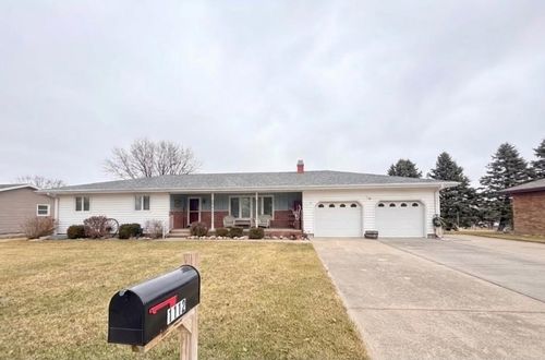 1112 W Church St, Albion, NE, 68620-1138 | Card Image
