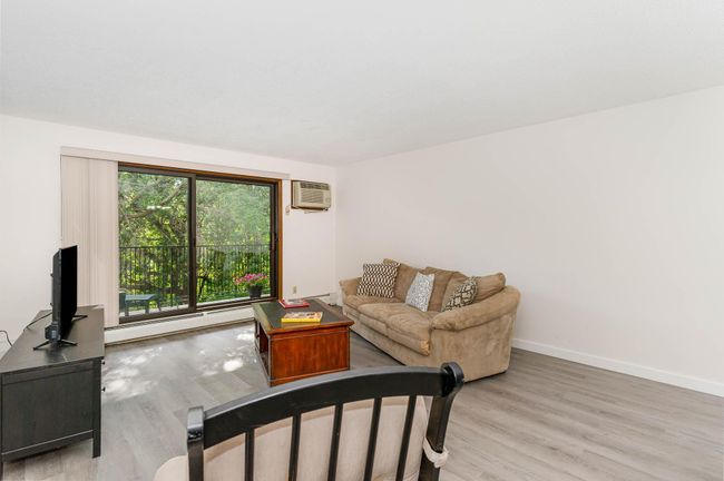 210 - 1855 Silver Bell Road, Condo with 2 bedrooms, 2 bathrooms and null parking in Eagan MN | Image 8