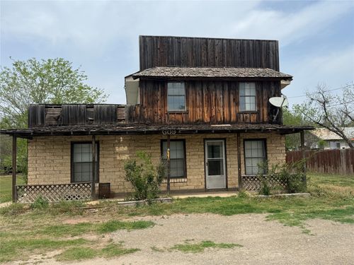 309 E Housley St, Strawn, TX, 76475-5115 | Card Image