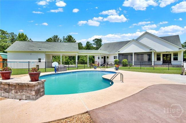 Pool | Image 34