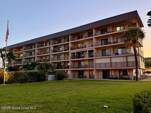 524-4105 Ocean Beach Blvd, Cocoa Beach, FL, 32931-3581 | Card Image