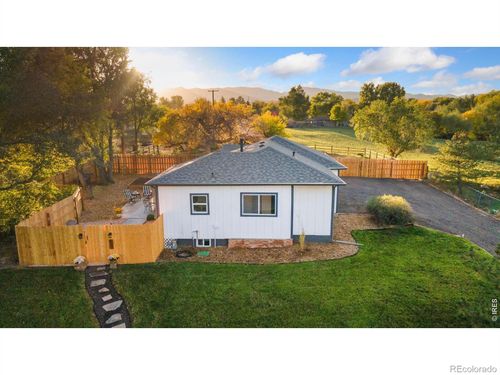 437 Clover Ln, Fort Collins, CO, 80521-1652 | Card Image