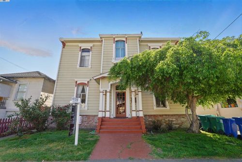 3014 Encinal Ave, Alameda, CA, 94501-4866 | Card Image