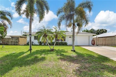 1900 Se Madison Street, House other with 2 bedrooms, 2 bathrooms and 1 parking in Stuart FL | Image 1