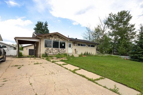 2 Moberly Cres, Fort Mcmurray, AB, T9H1G9 | Card Image