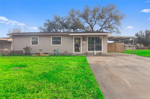 1404 Clover Dr, Lake Charles, LA, 70607-4708 | Card Image