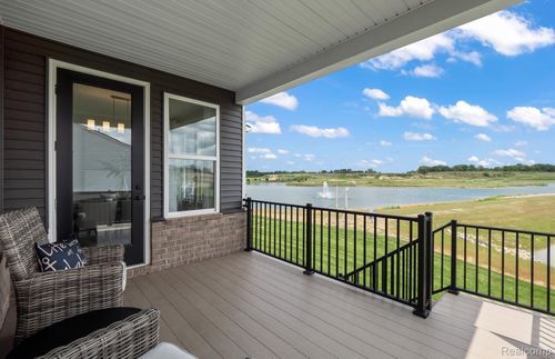 1557 Firefly Trl, Milford, MI, 48381-4824 | Card Image