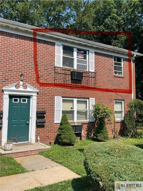 9r-289 Main St, Spotswood, NJ, 08884-2323 | Card Image