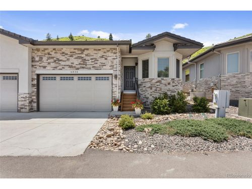 6835 Surrey Trl, Littleton, CO, 80125-9214 | Card Image