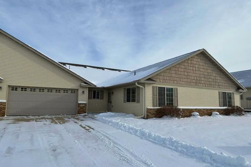 109 Nicklaus Path, Mankato, MN, 56001-7572 | Card Image
