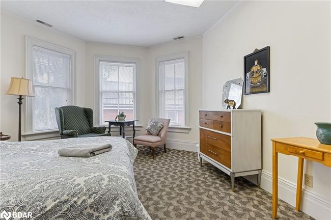 1000 1st Ave W, House other with 7 bedrooms, 5 bathrooms and 6 parking in Owen Sound ON | Image 24