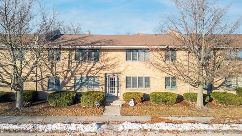 304 Center Ave, Sheboygan, WI, 53081-4650 | Card Image