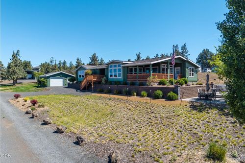20810 89th St, Bend, OR, 97703-8988 | Card Image
