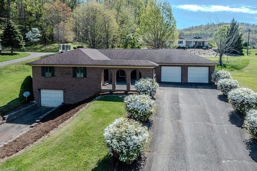 326 Mountain Valley Dr, West Jefferson, NC, 28694-8341 | Card Image