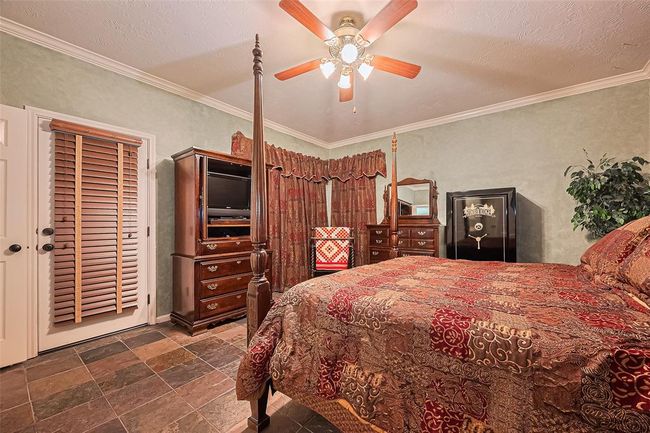 15014 Redbud Leaf Ln, House other with 4 bedrooms, 2 bathrooms and 3 parking in Cypress TX | Image 35