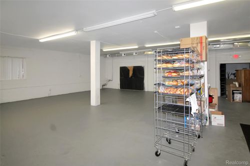 17400 Savage Rd, Sumpter Twp, MI, 48111-9805 | Card Image