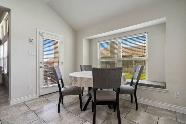 Breakfast Area | Image 12