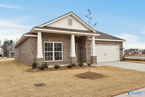 26797 Kyle Ln, Athens, AL, 35613-6182 | Card Image