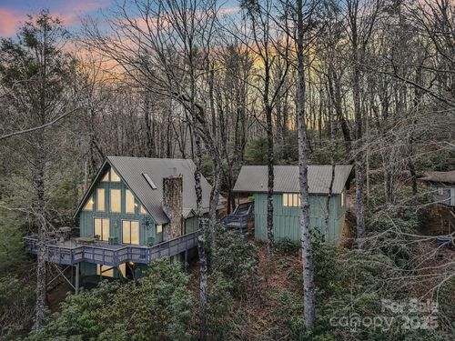 1041 Winter Star Loop, Burnsville, NC, 28714-8879 | Card Image