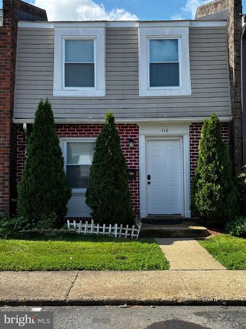 110 Hickok Cir, FREDERICKSBURG, VA, 22401-2712 | Card Image