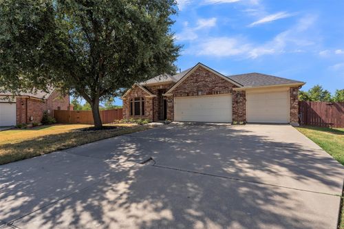 8102 Mansanillo Ct, Arlington, TX, 76002-4527 | Card Image