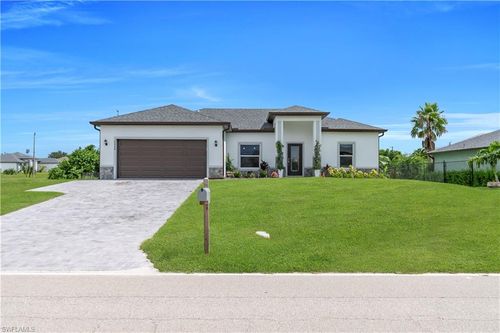 2520 Diplomat Pkwy W, Cape Coral, FL, 33993-4825 | Card Image