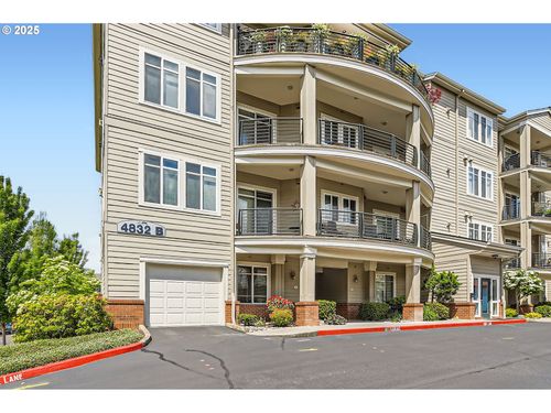 116-4832 Nw Promenade Ter, Portland, OR, 97229-0979 | Card Image