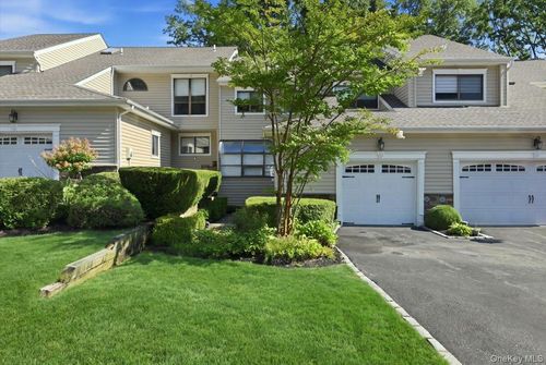 49 Villas Circle, Huntington, NY, 11747 | Card Image