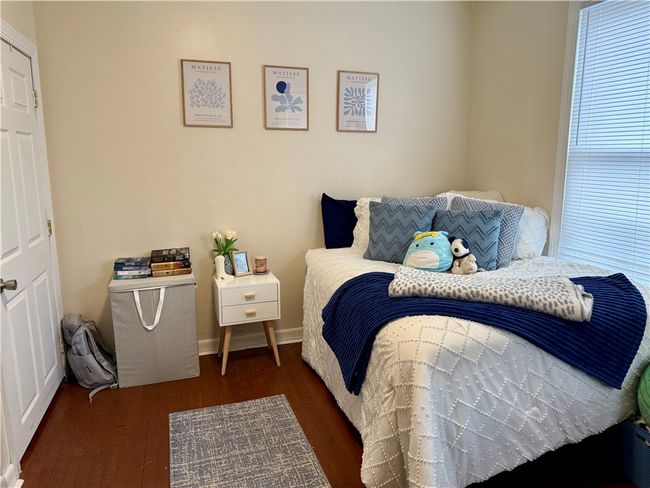 Bedroom North Front | Image 18
