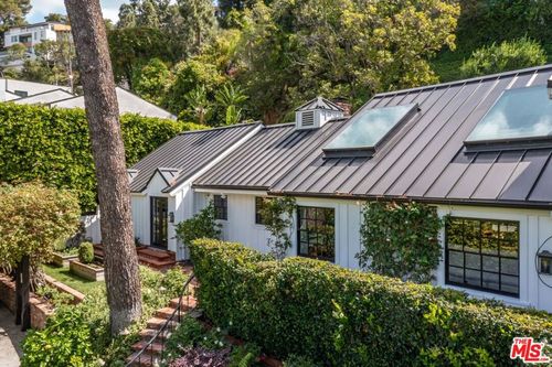 9151 Warbler Way, Los Angeles, CA, 90069 | Card Image