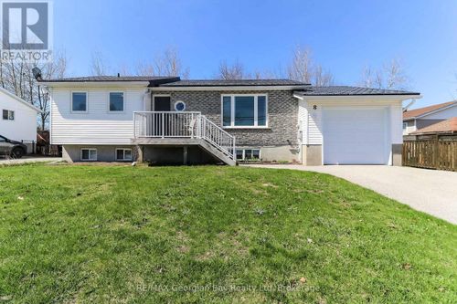 8 John Dillingno Street, Tay (Victoria Harbour), ON, L0K2A0 | Card Image