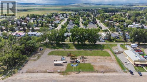 2605 21 Ave, Nanton, AB, T0L1R0 | Card Image