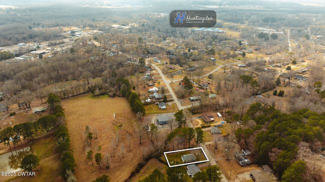 296 High St, House other with 3 bedrooms, 2 bathrooms and null parking in Huntingdon TN | Image 25