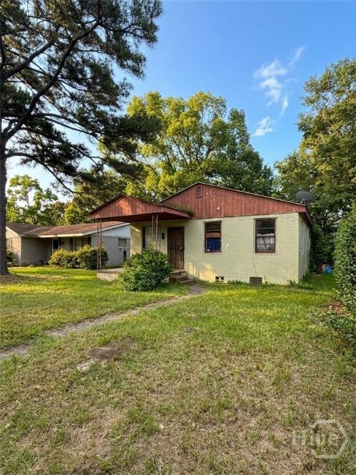 815 W 50th St, Savannah, GA, 31405-1861 | Card Image