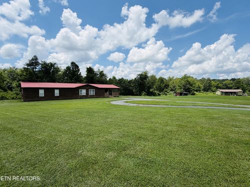 868 Fritzsche Loop, Jamestown, TN, 38556 | Card Image