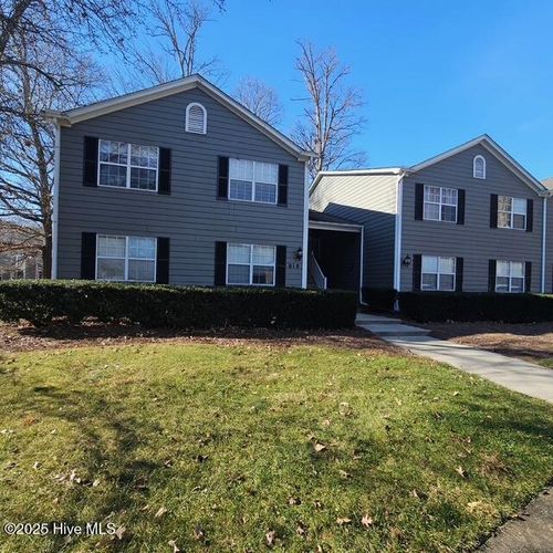 810 Ashebrook Dr, Greensboro, NC, 27409-3300 | Card Image