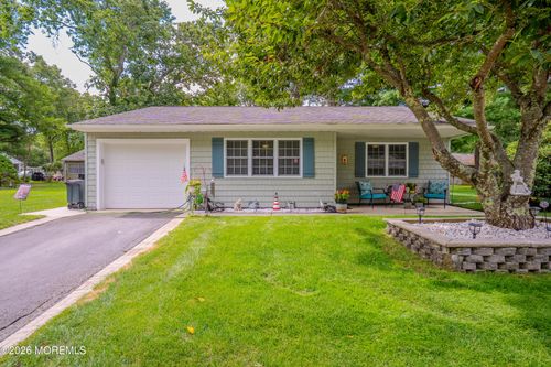 17 Texas Blvd, Whiting, NJ, 08759-1447 | Card Image