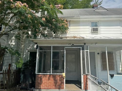 23 Emmons Pl, Portsmouth, VA, 23702-2209 | Card Image