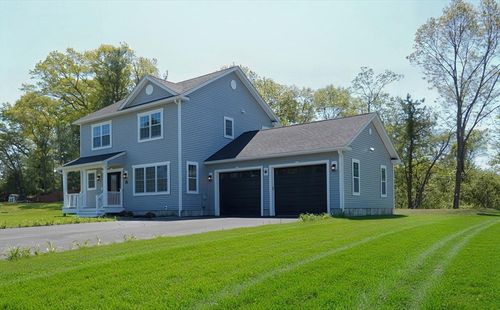 14 Montclair Dr, North Attleboro, MA, 02760-4380 | Card Image